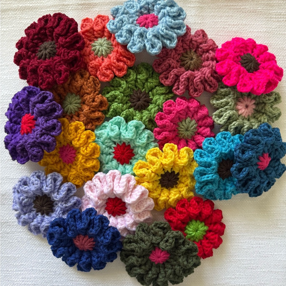 Colorful Crochet Flower Set of 20